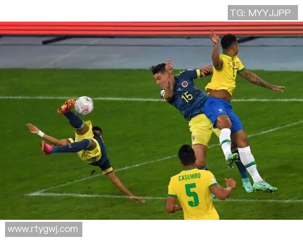 带波字的巴西足球明星：从历史传奇到当代天才的精彩历程